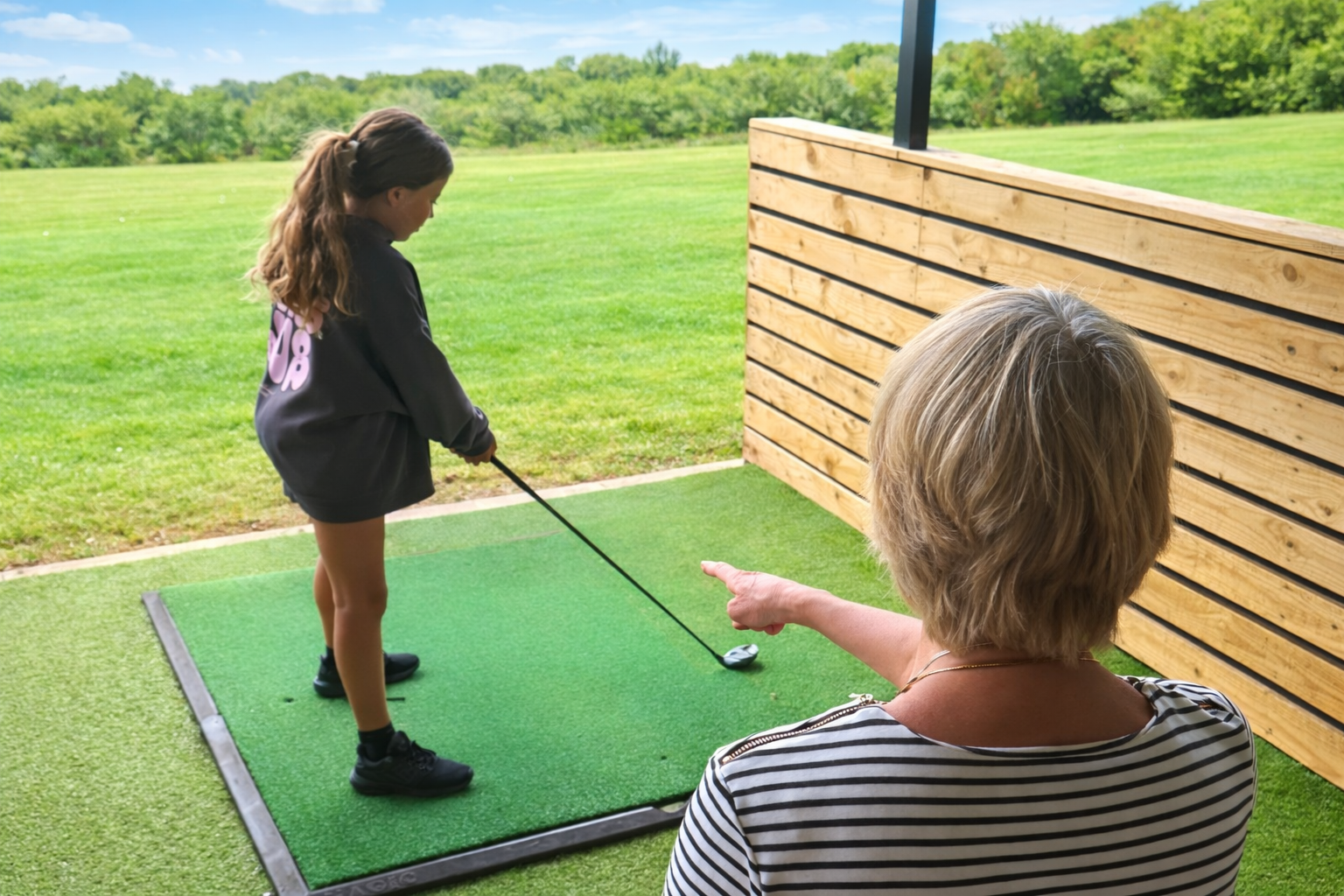Beginners' golf at Ridgeway Driving Range near Cardiff